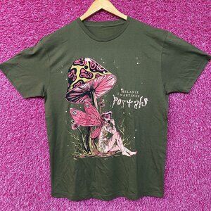 Melanie Martinez Portals Mushroom Pixie Electro-Pop Tee Large